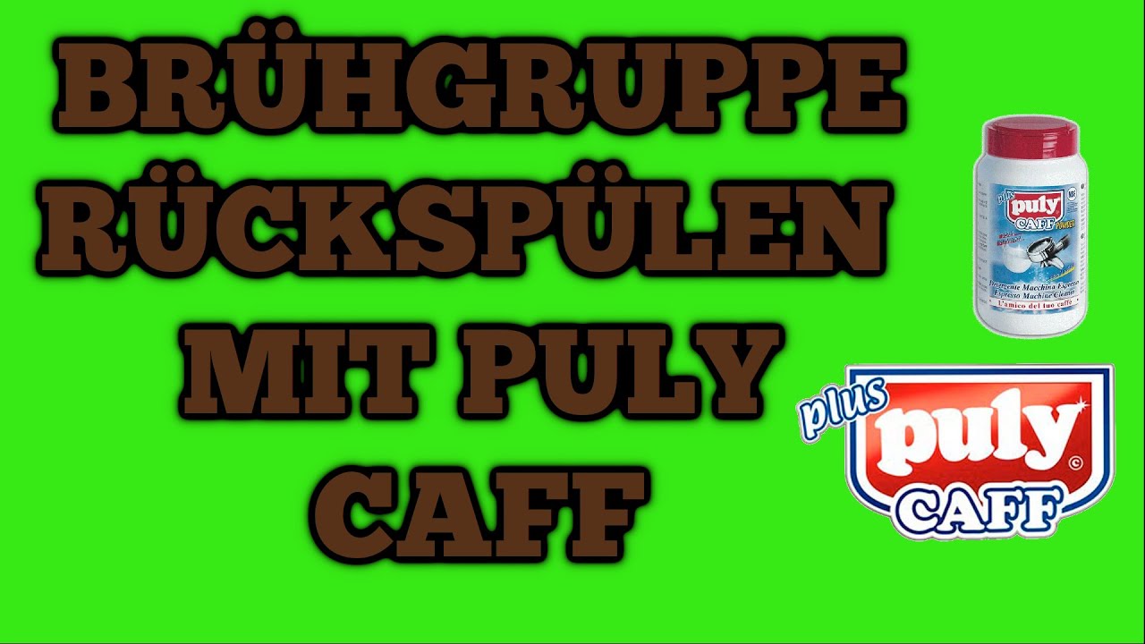 Rückspülen der Brühgruppe mit Puly Caff an einer Siebträgermaschine