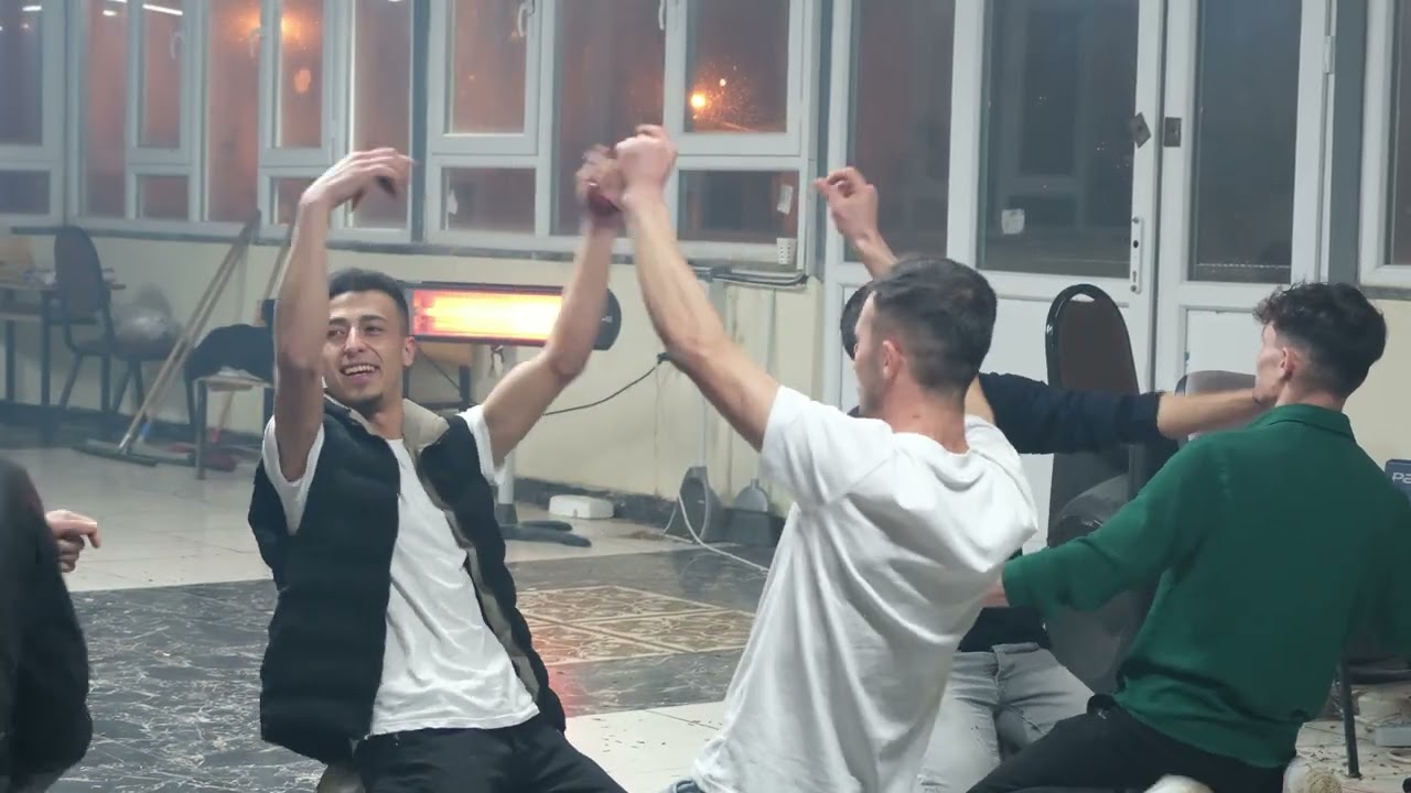 SEVDİĞİN KÖYÜ ODA MUHABBETİ MÜTHİŞ ANKARA HAVASI OYNAYANLARA MAAŞALLAH