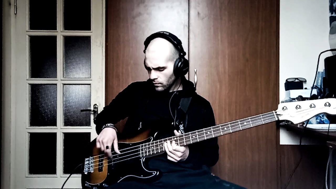 Audioslave original fire Bass Cover