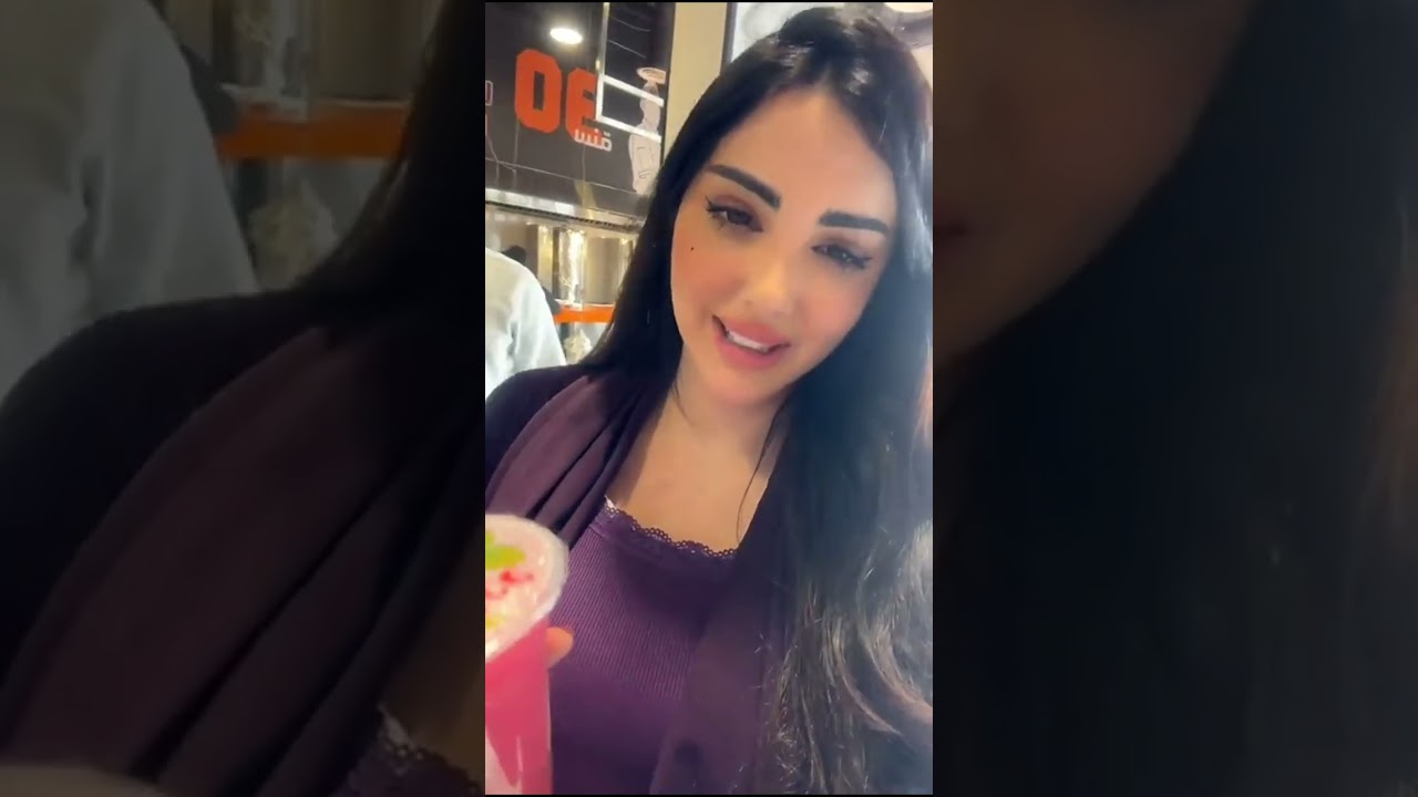 منى العابد خلف الكواليس 
