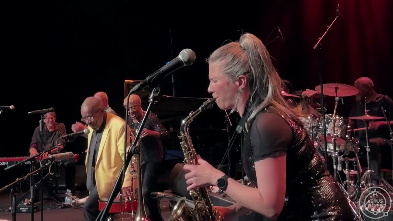 Fred Wesley & The New JB's featuring Martha High - Doing It To Death