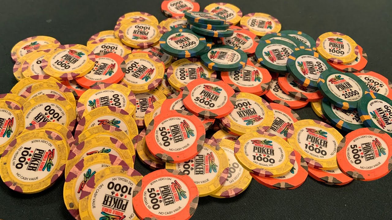 Day 5 Run in 2021 $10,000 WSOP MAIN EVENT (Part 1 of 2) | Poker VLOG #27