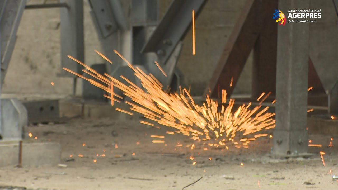Platforma Scarabeo 9 va începe pe 4-5 noiembrie forajul în perimetrul Trident din Marea Neagră