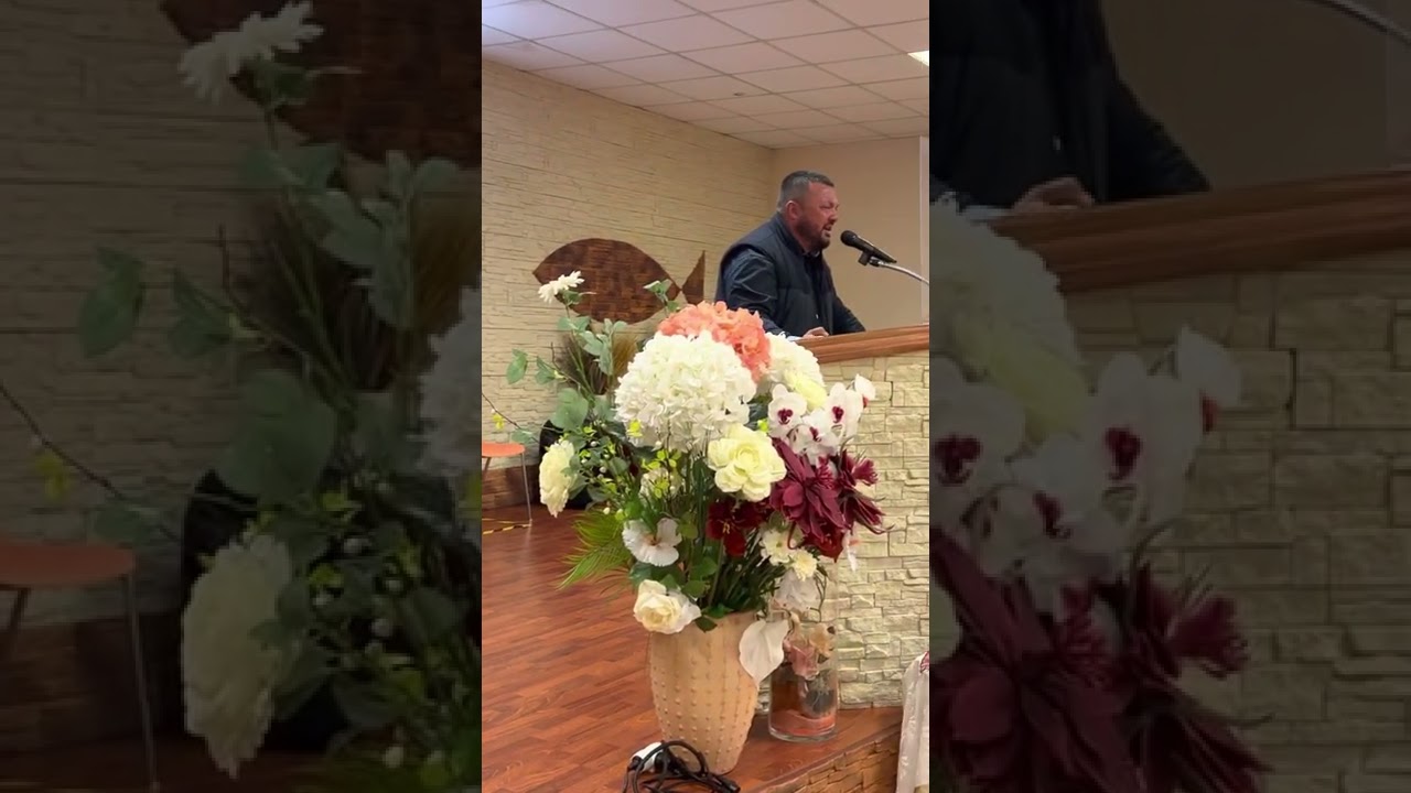 Cantique Sandro Le sang de Jésus parle beaucoup mieux￼