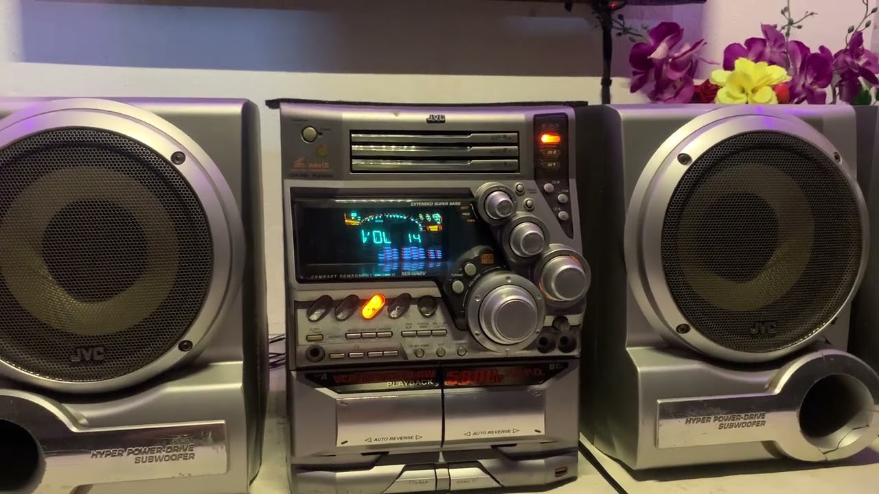 JVC MX-GA9V playing Peter Cetera - After All ft. Cher thru an MP3 CD