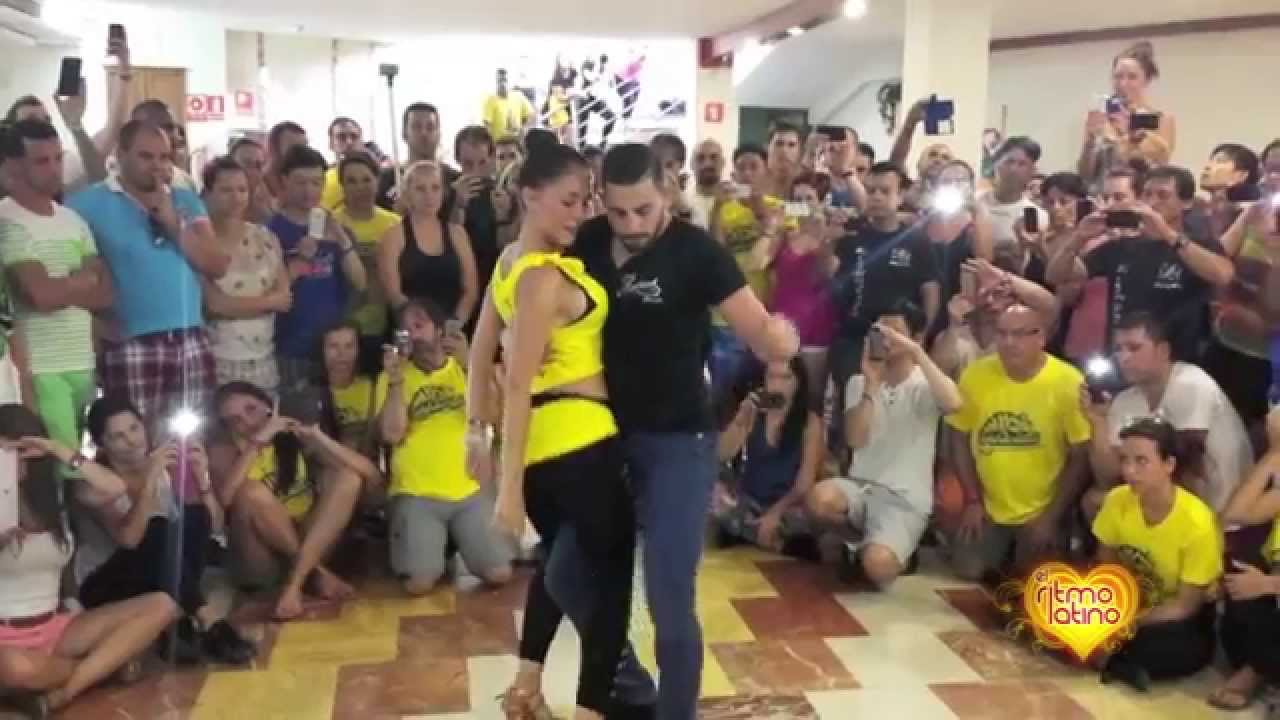 Daniel y Desireé , Bachata r&b... Timbachata 2014