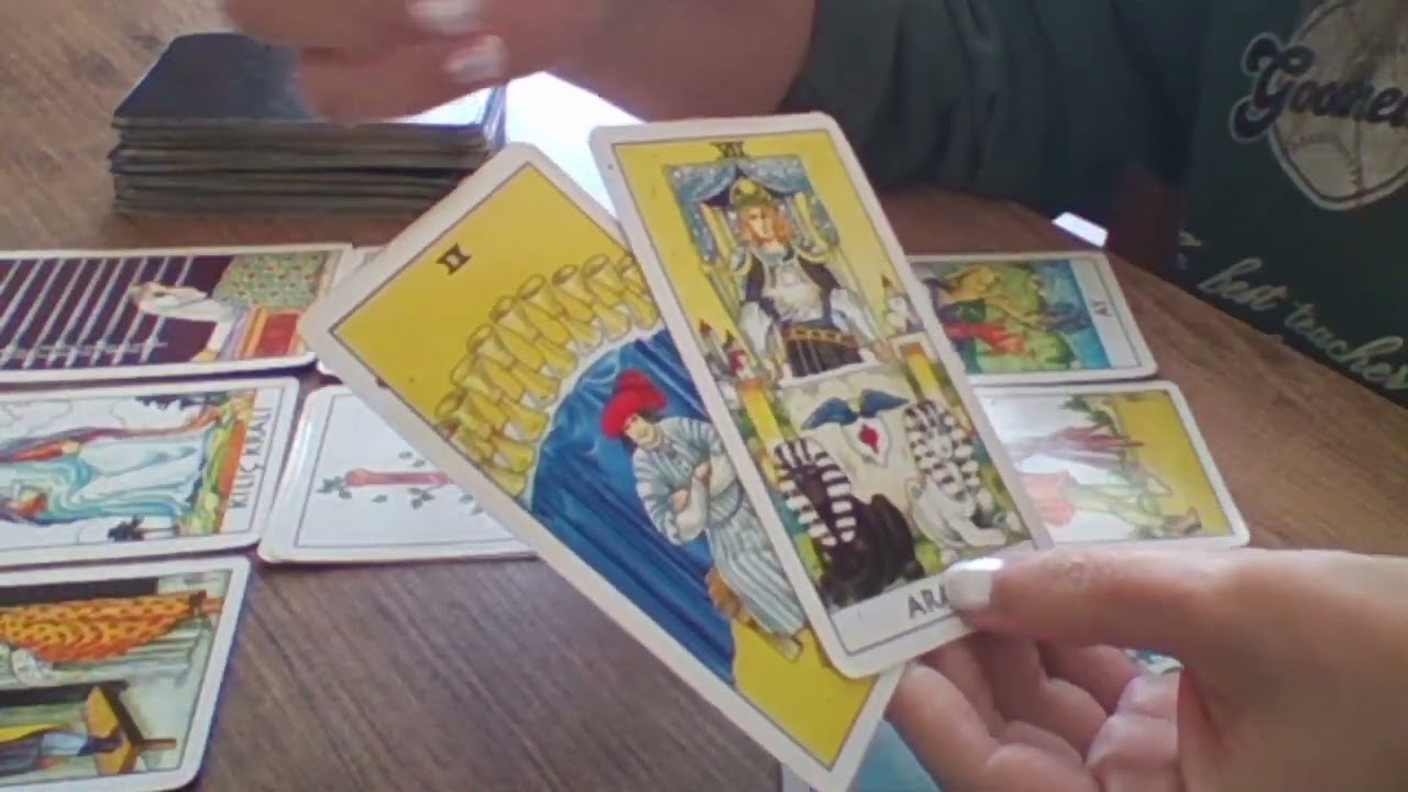 Aklımızdaki Kişi Yanlış İnsanlara Yoruldum Diyor Pişmanım - İlahi Adalet Tarot