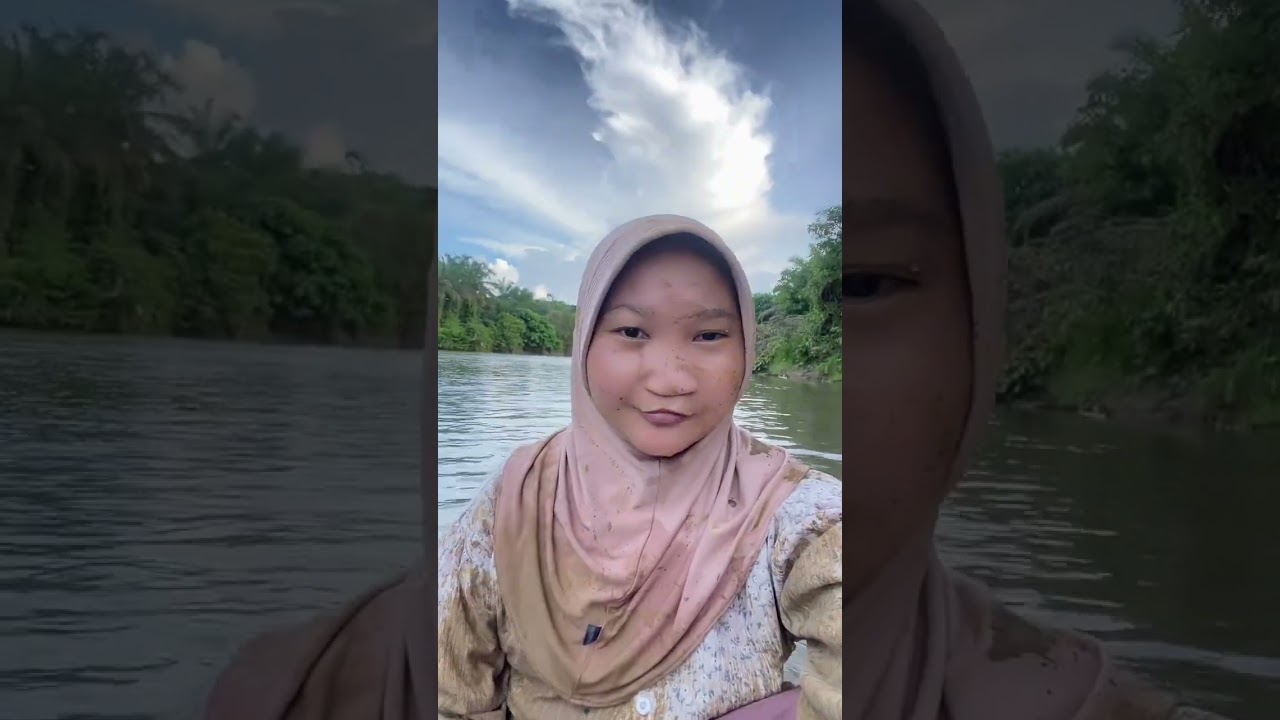 mandi sungai