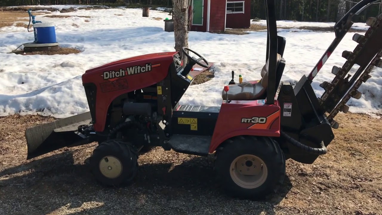 Köp kedjegrävare Ditch Witch RT 30 på Klaravik.se