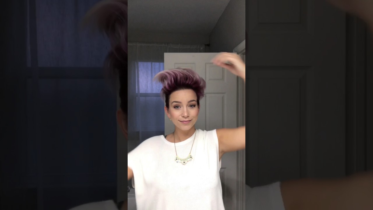 Pixie Top Knot: The Sumo Bun