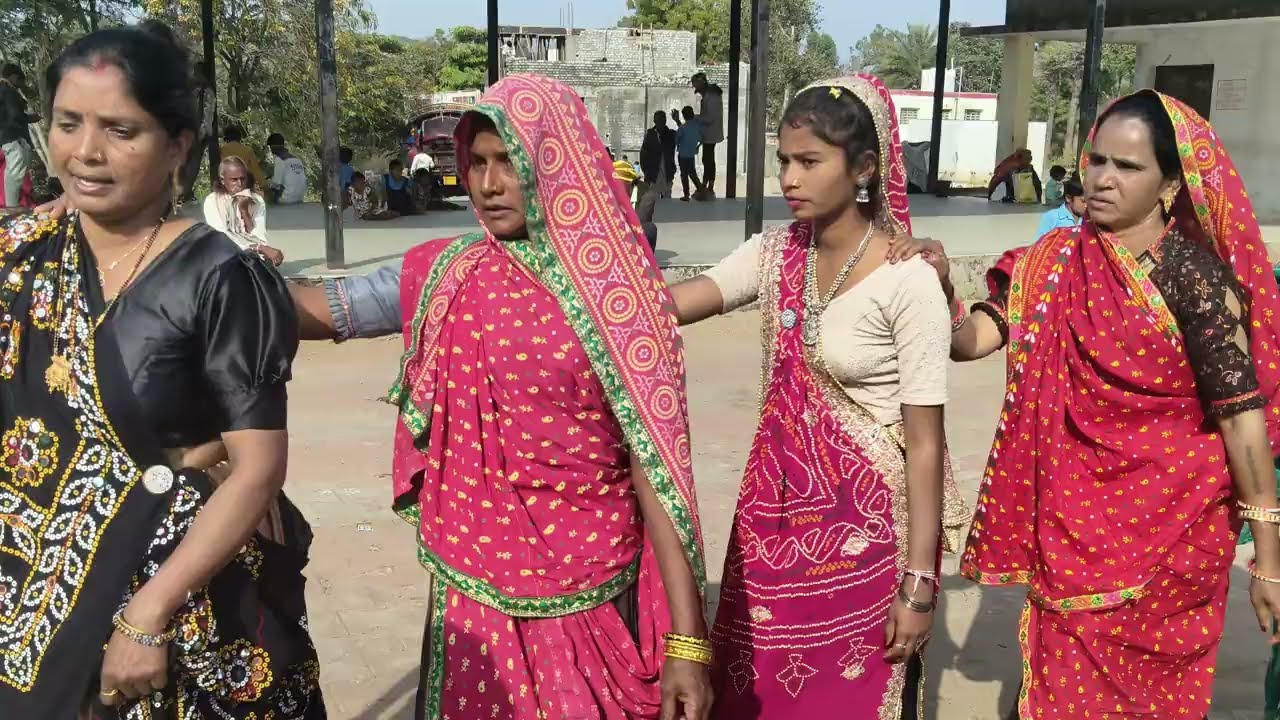 નવો હલકો આવ ભાયો ભેળાં હોવજો/new રતિજાગા video/garasiya song 
