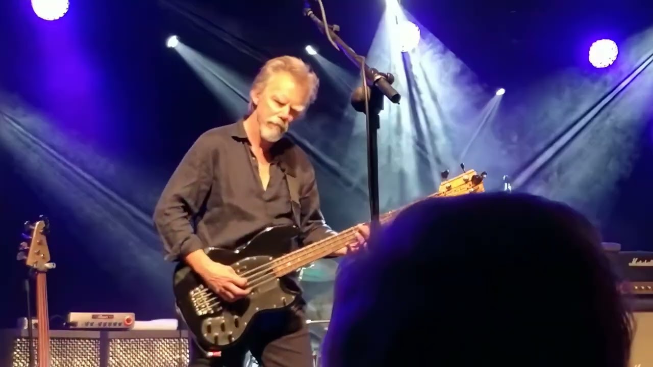 Another Night. Camel live in Madrid (4K Upscaled)