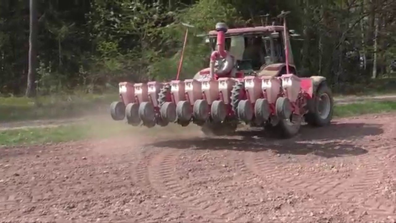 Mais-s&auml;en mit New Holland | GoPro | HD | AgrarTube