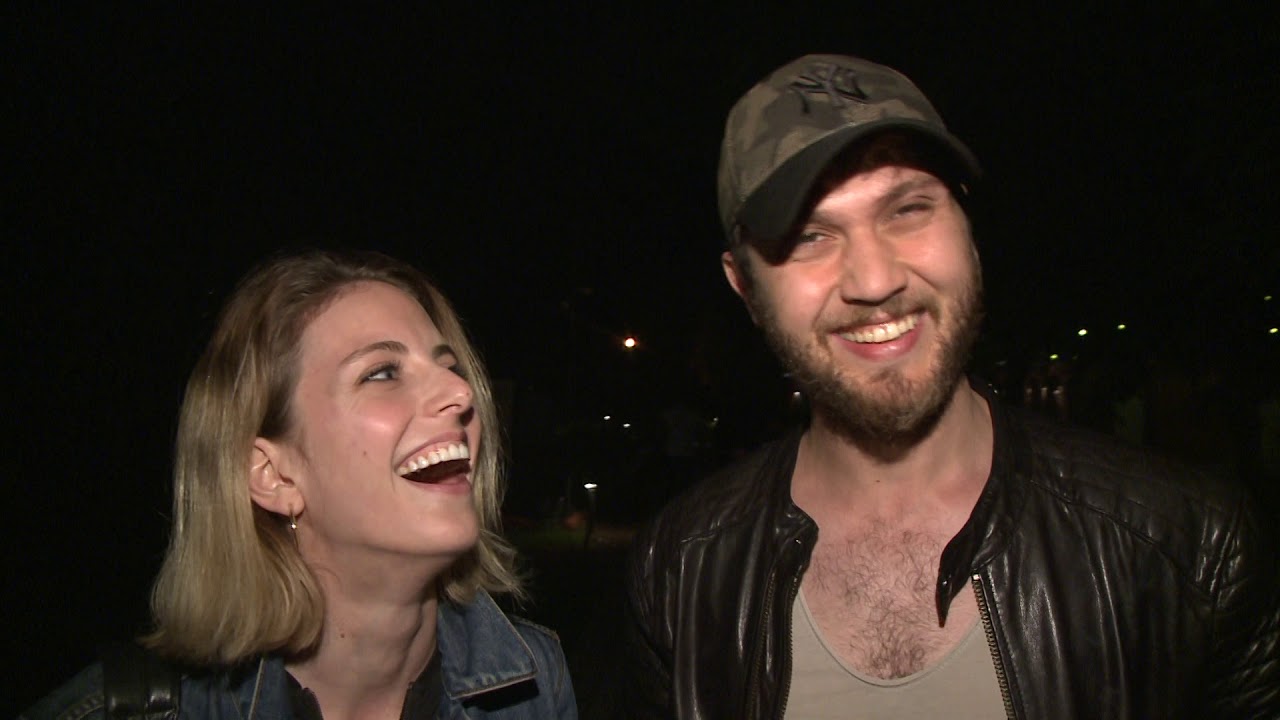 Aras Bulut İynemli sevgilisiyle yakalandı