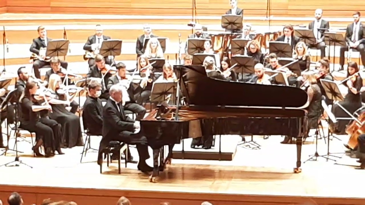 Chopin Piano Concerto in F minor II,III mov. IVO POGORELICH - Skopje 2023
