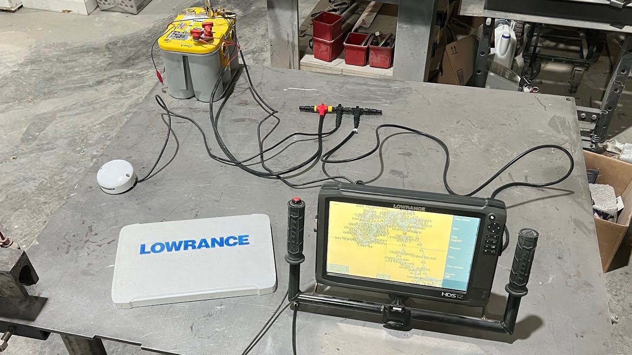 Lowrance GPS Point 1 Antenna wiring on the Ultra4 car