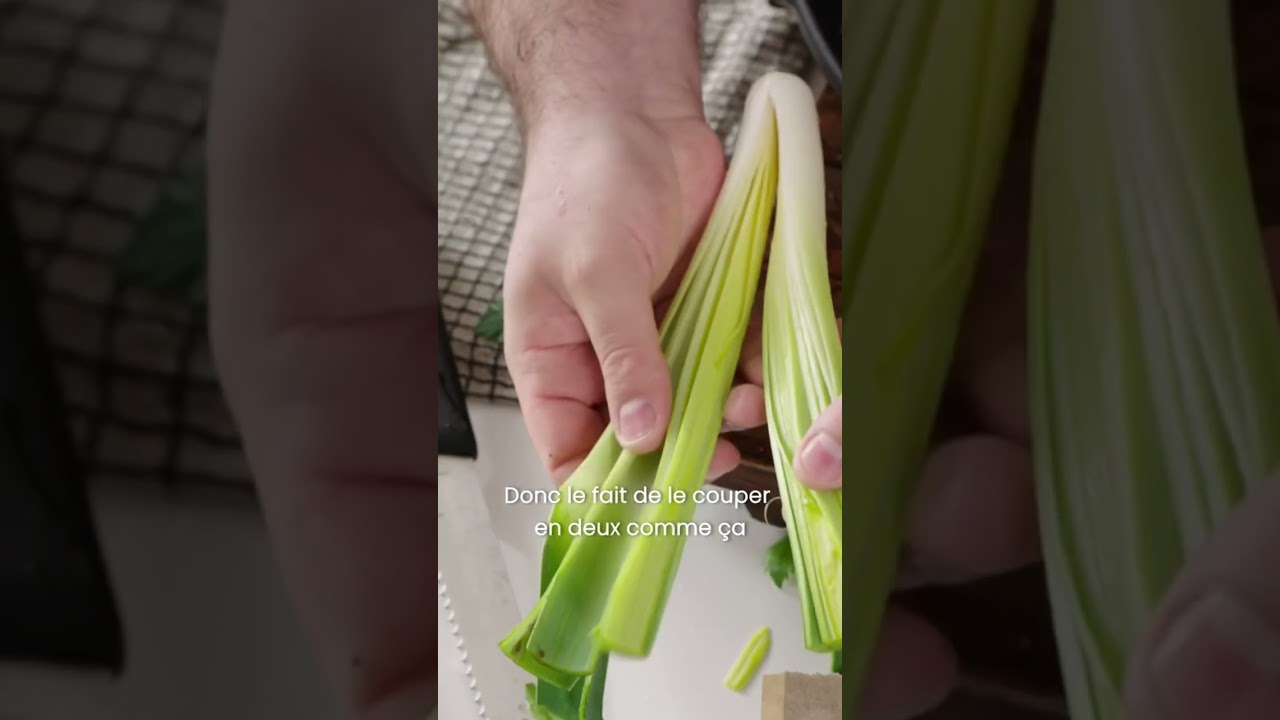 Comment éplucher un poireau ? Extrait du cours en ligne du chef Josselin Marie 👨🏼‍🍳🎥 #shorts