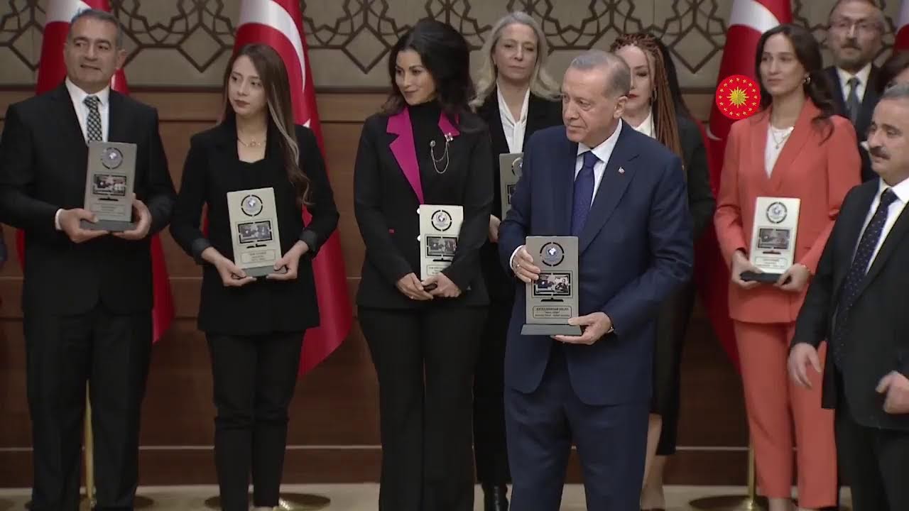 Cumhurbaşkanı Erdoğan, 7. Anadolu Medya Ödülleri Töreni’nde konuşuyor