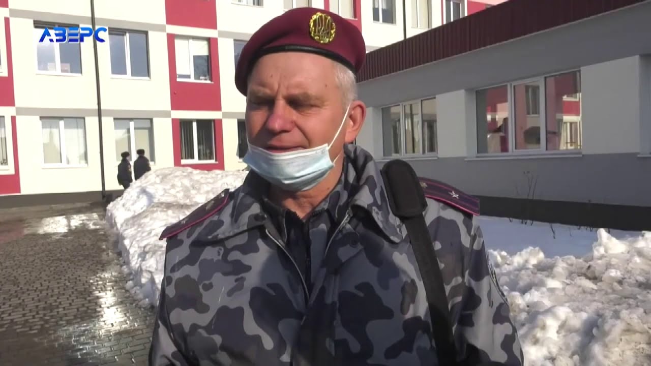 У луцькому ліцеї встановили меморіальну дошку солдату Ігорю Климюку