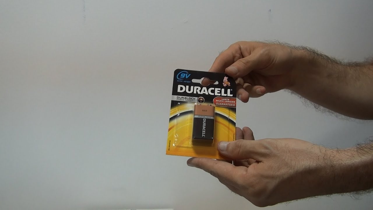 Unboxing of Duracell 9V 6LF22 MN1604 battery in 3D 4K UHD