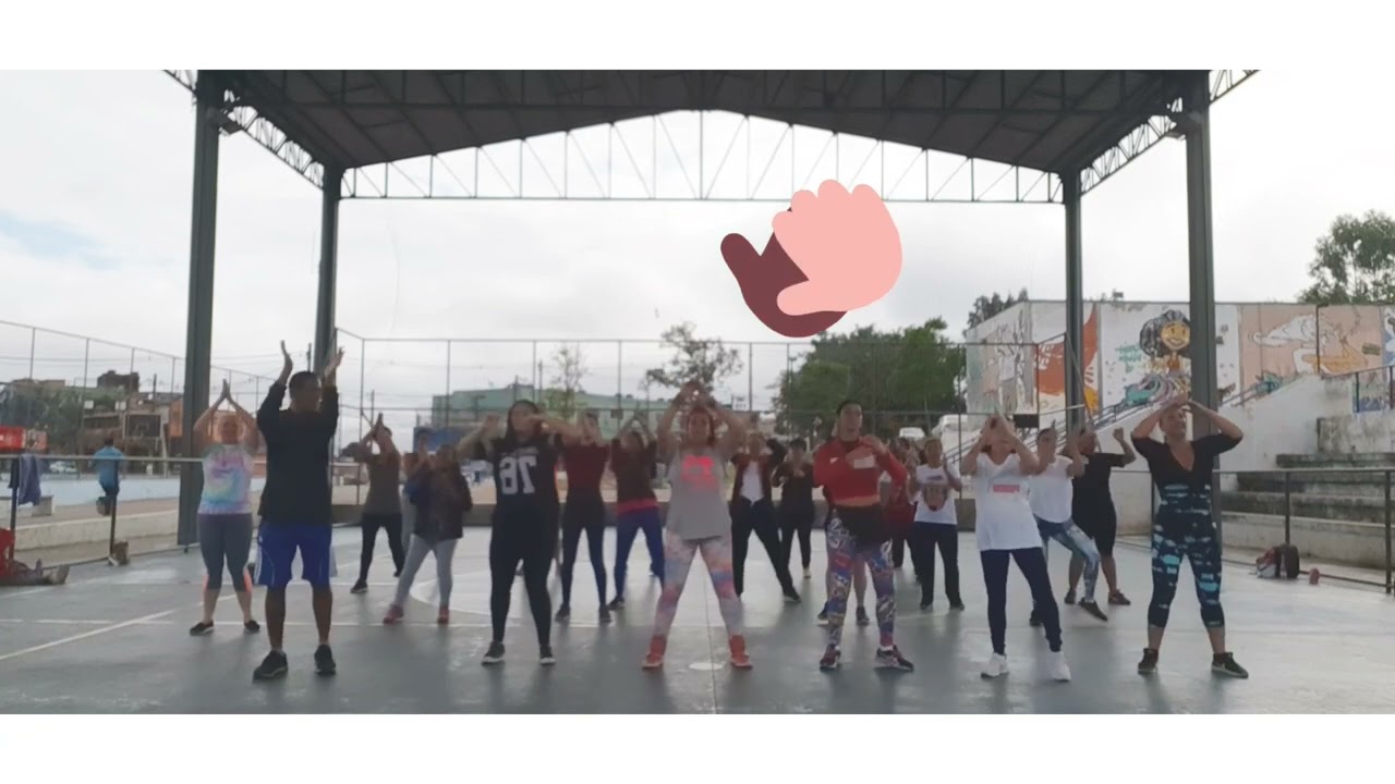 Desenrola Bate e Joga de ladin (Coreography Chris Alves) zumba / Ritmos