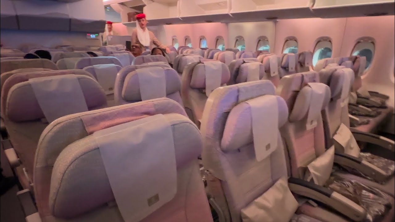 Полет эконом-класса на борту Airbus A380 авиакомпании Emirates | Из Нью-Йорка (JFK) в Дубай (DXB)