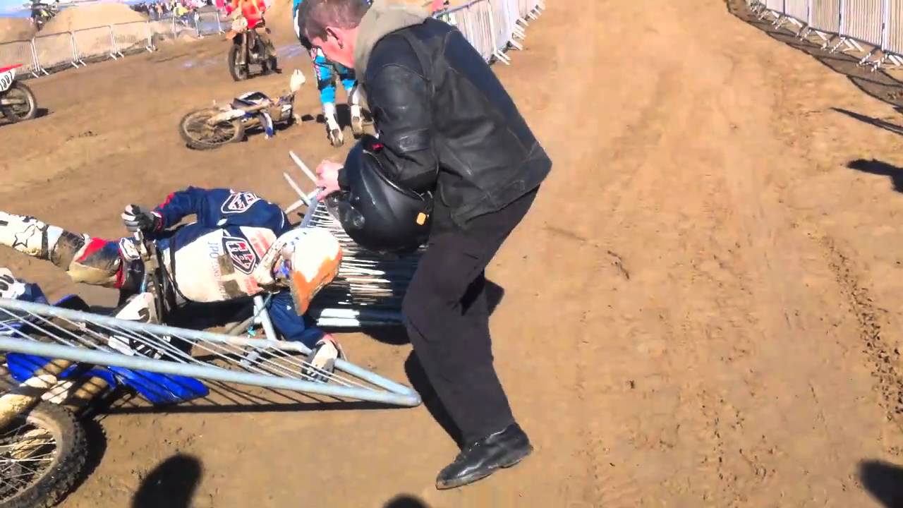 Weston Super Mare Beach Race 2010 Crash