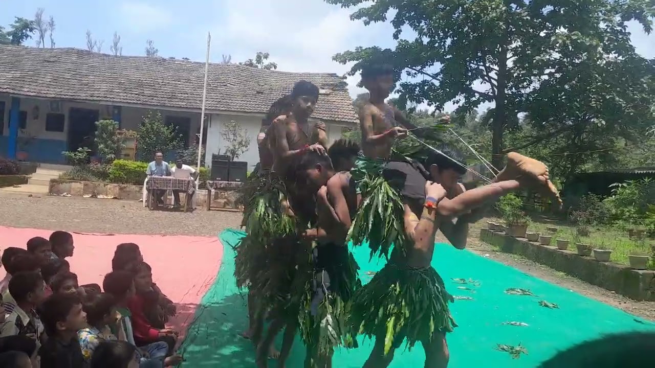 Asramshala chavshala loknrutya 
