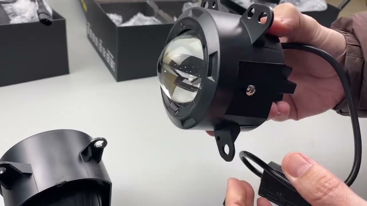 ФАРИ-ЛІНЗИ LED ПРОТИТУМАННІ 3.5 ДЮЙМА (90 ММ Х 90 ММ), 45 W, IP67, 12 V, 3400 LM. АТР2711