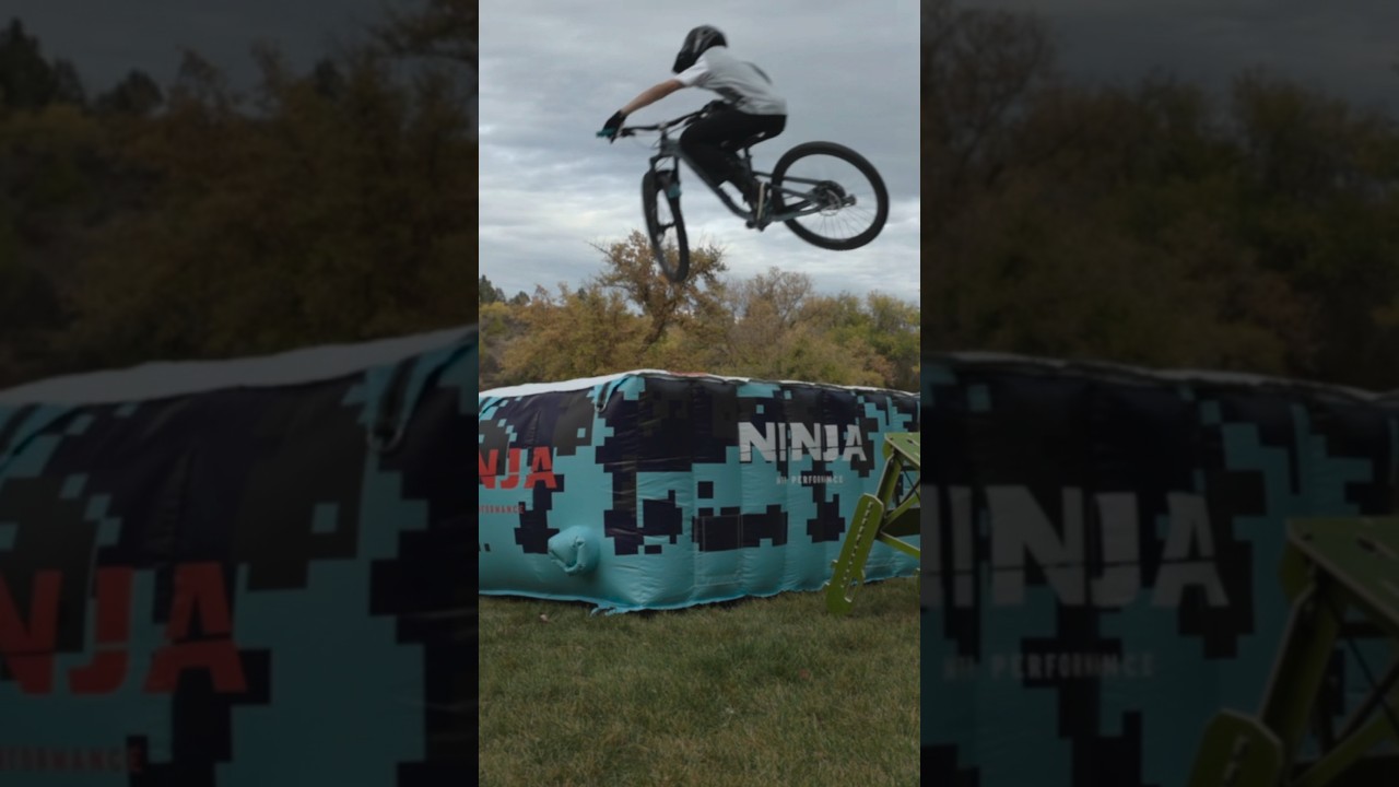 The new Ninja MTB Airbag Lander + Altitude ramp = 😍😍😍