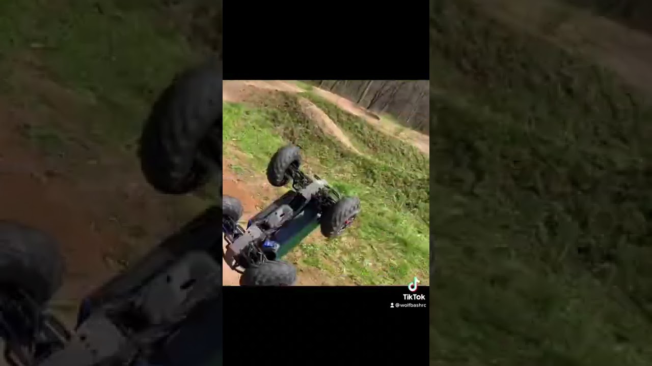 Emaxx Splits in Half