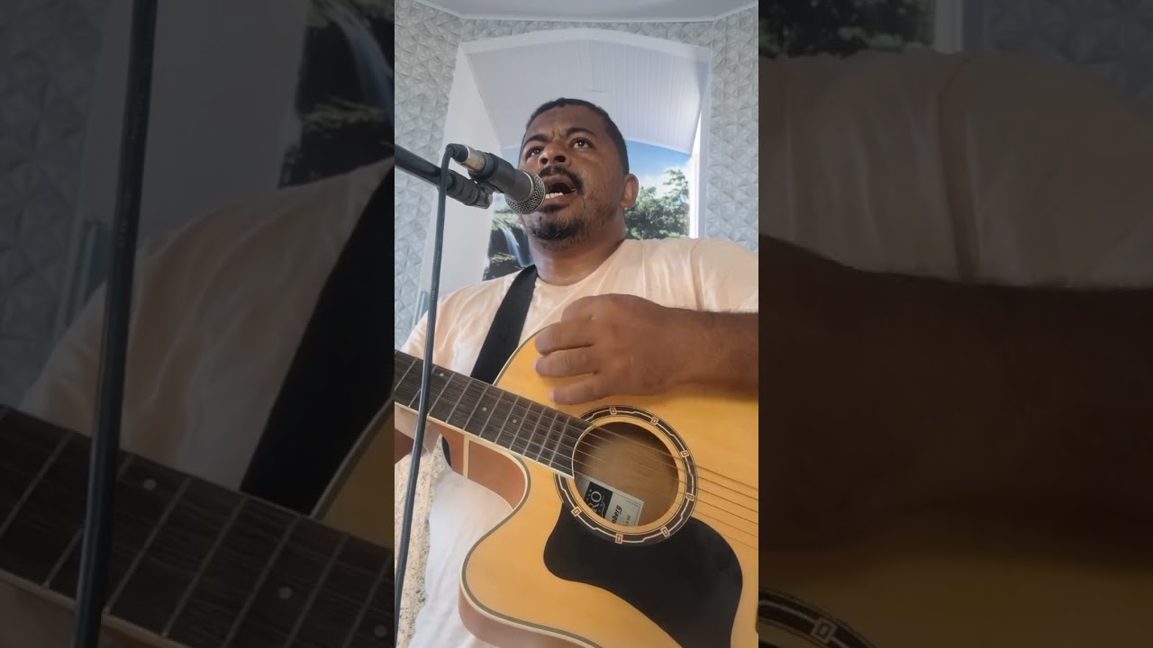 Santo Espírito - Cover