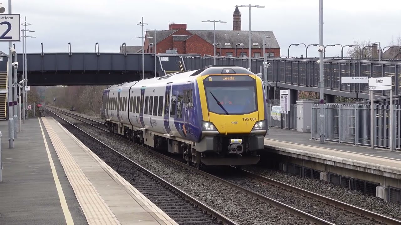 Trains at Ilkeston (20/02/2023)