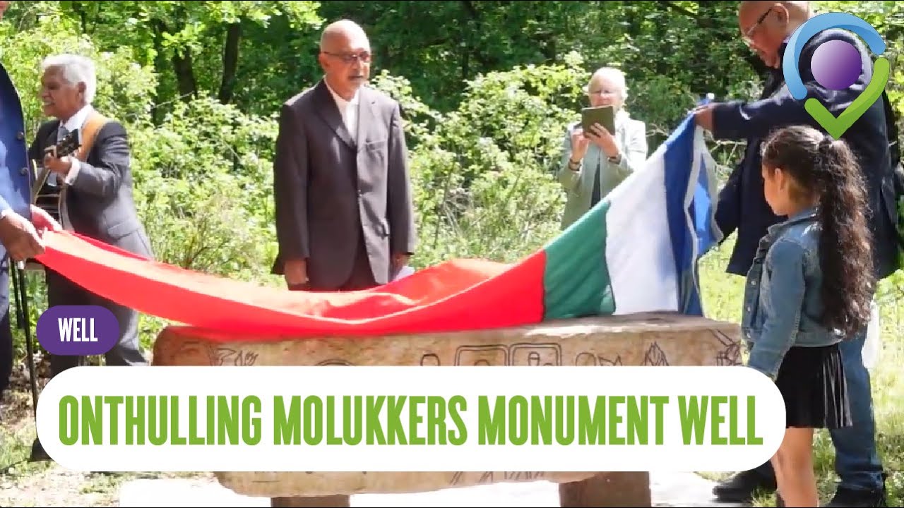 Onthulling Molukkers monument Well
