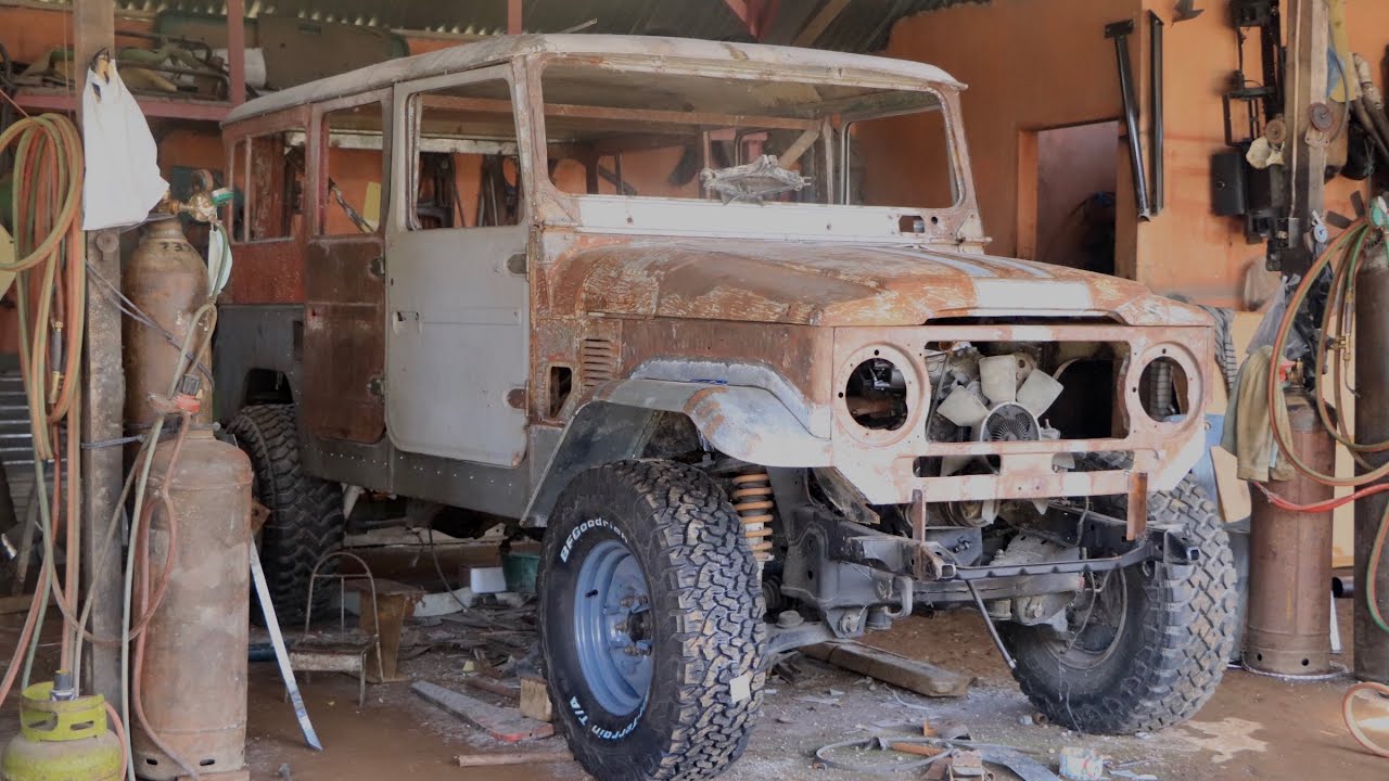 BANGUN MOBIL OFFROAD FJ40 HARDTOP LONG 4X4 RASA TOYOTA PRADO
