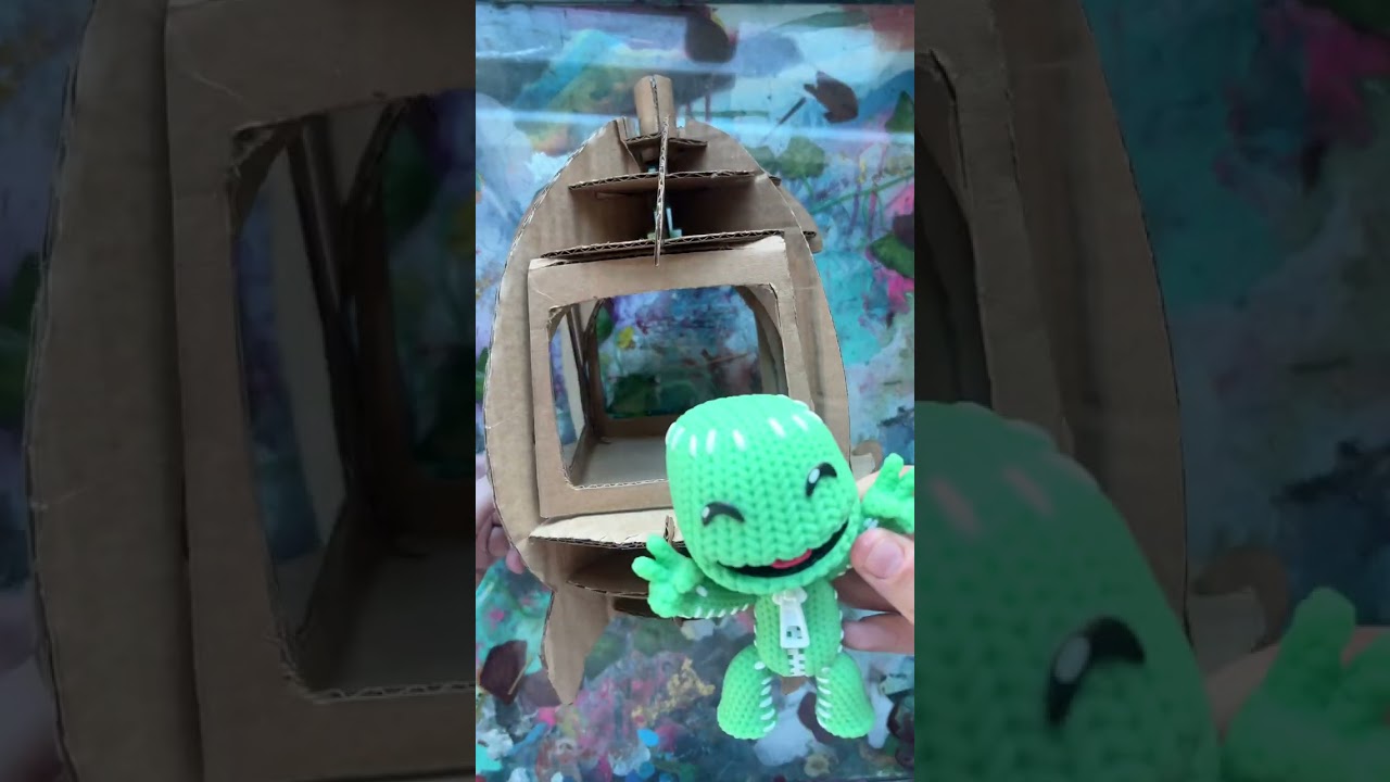 This SUPER RARE SACKBOY is GLOWING 🌎🙌