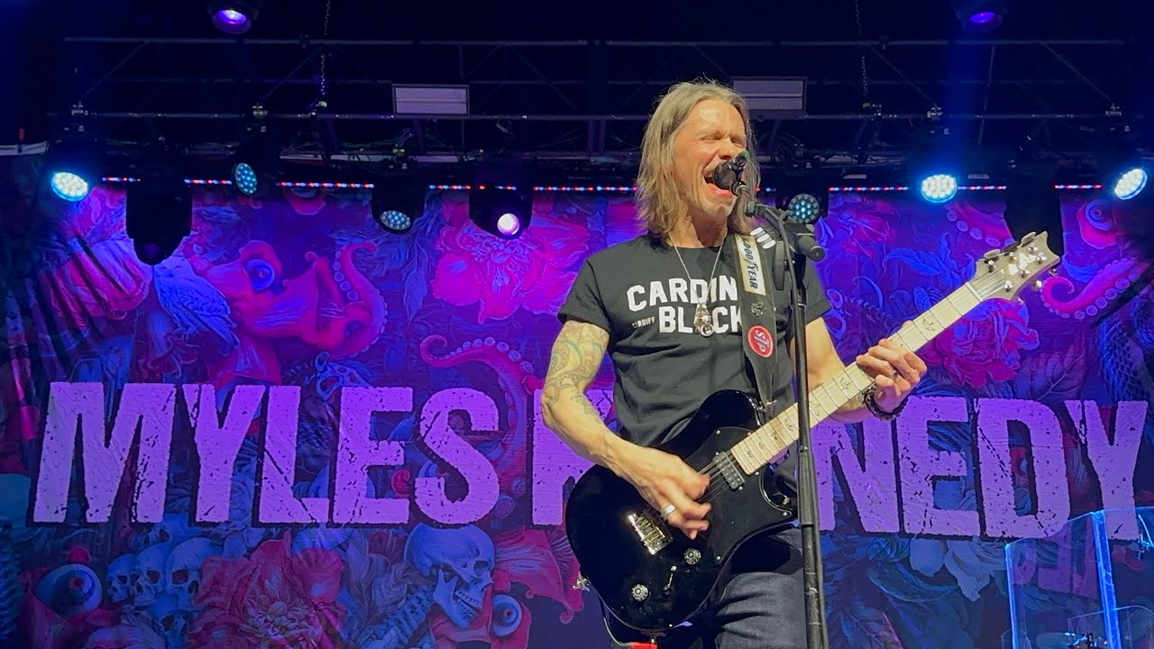 Myles Kennedy performing an acoustic version of Lover in Atlanta at the Variety Playhouse
