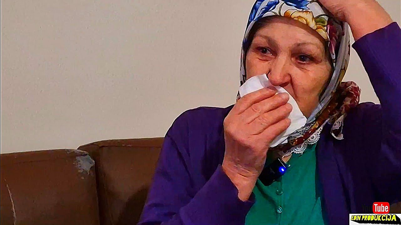 Nakon što su ubili moga muža na Bajram , 20 god lutam sa svojom djecom od kuće do kuće .