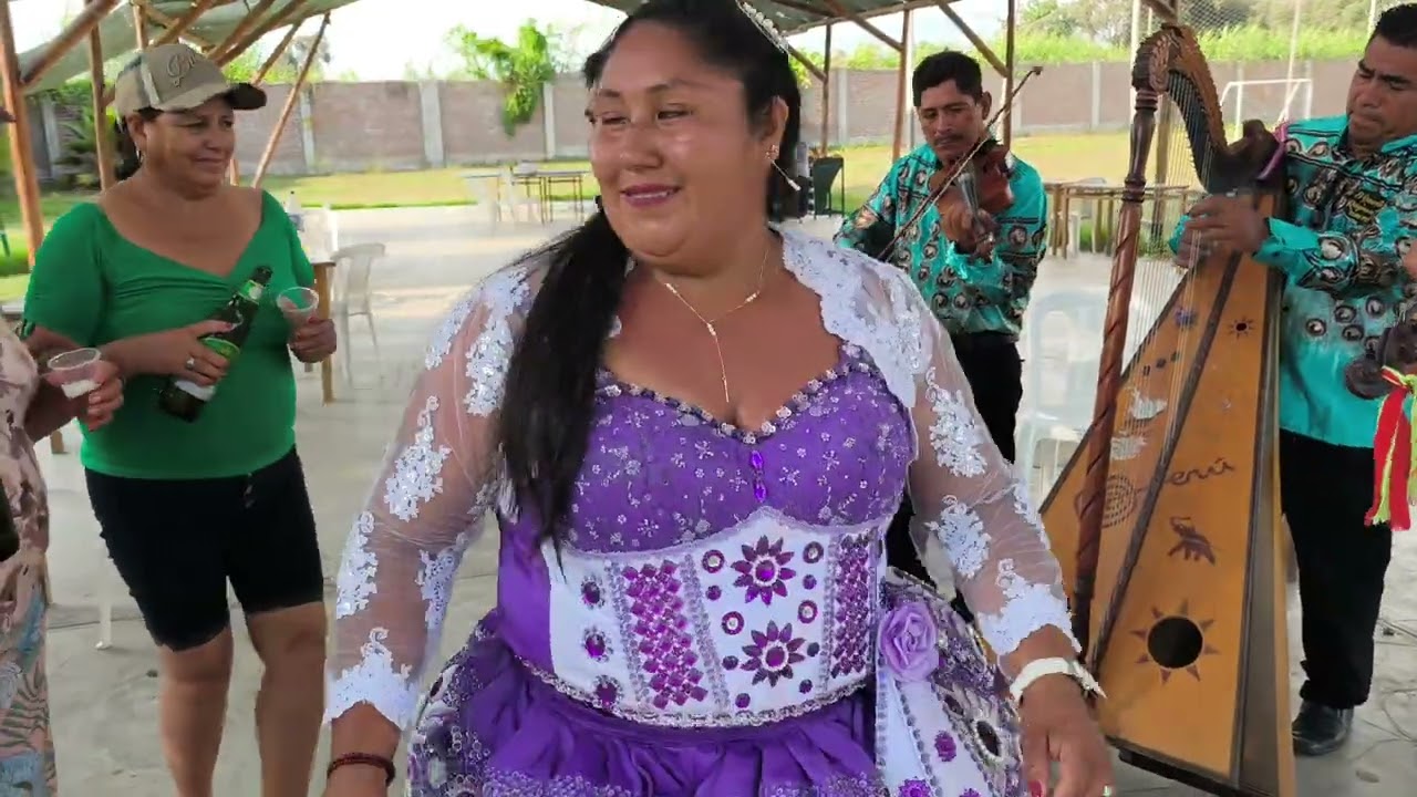 Flor de pajurumi Eleodoro Espinoza violín