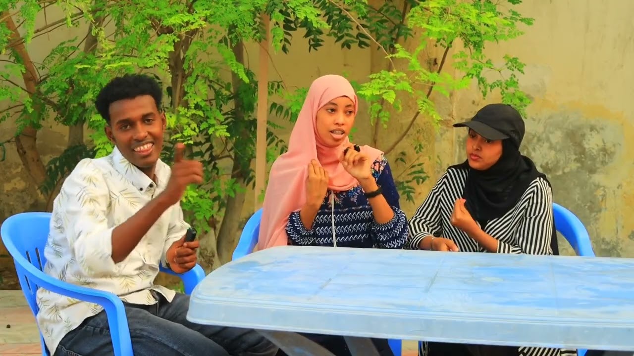 GABDHO CODAD TOLMOON IYO MAXAMED MISBAAX MAXAA KALA QABSADAY 