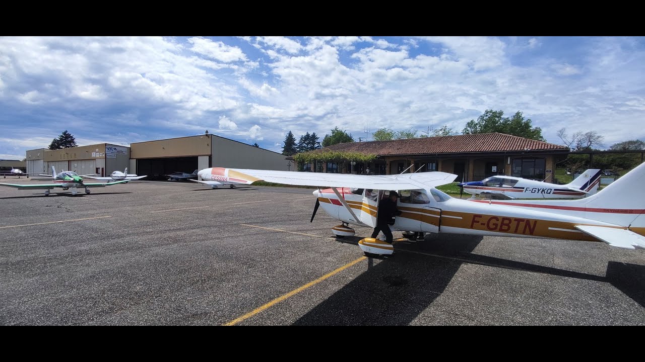 Avignon - Villefranche Tarare en Cessna 172