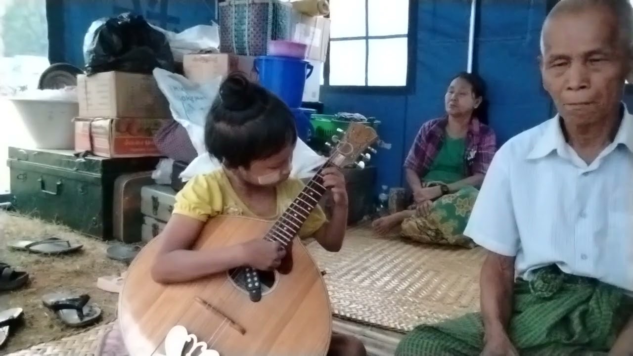 မယ်ဒလင် သဲအိမွန် ခြုံလွှာလက်ဆောင် ဂီတာသိန်းစိုး