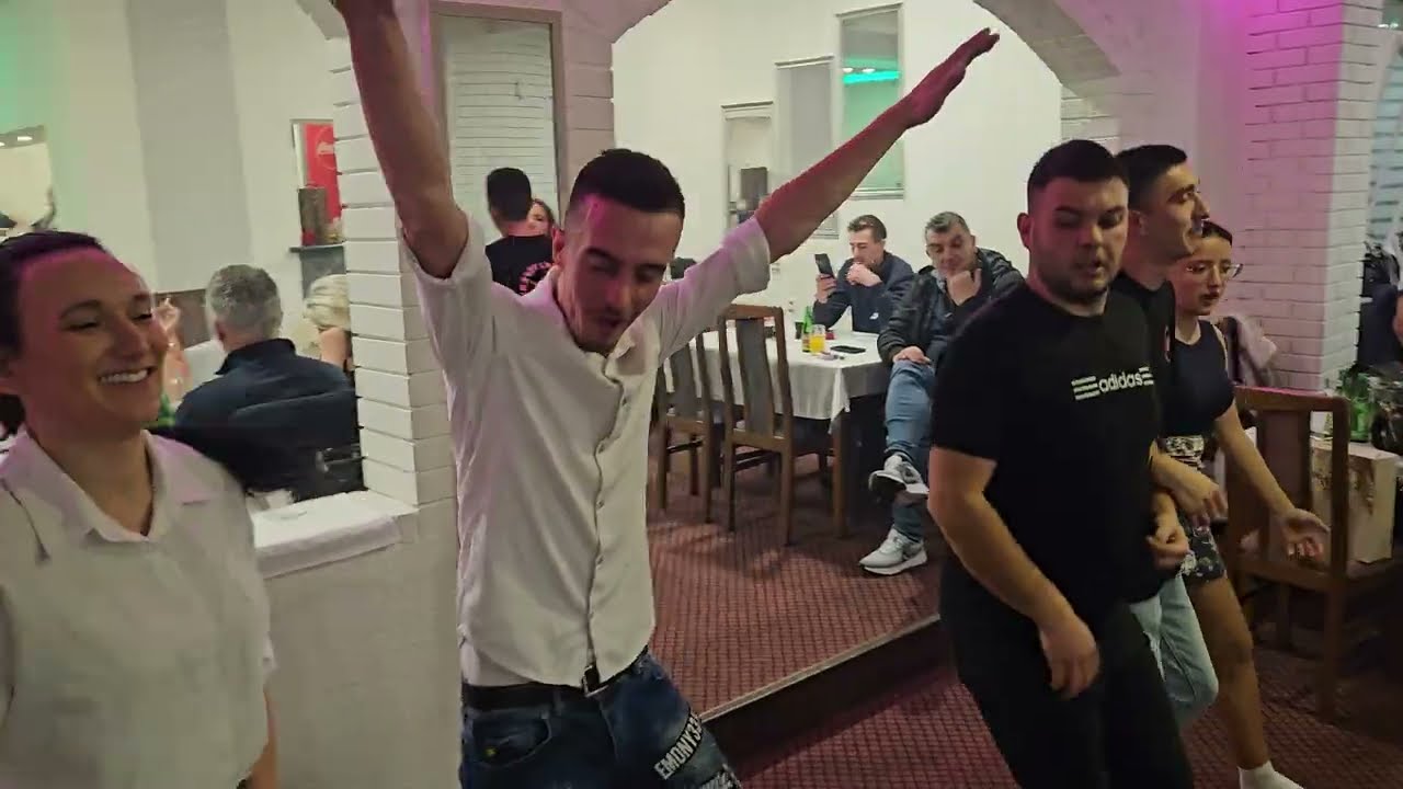🔶️KOLO ZA MELISU I HRELJU🔶️BARI BEND🔶️RESTORAN CIGO🔶️DOBRO RASPOLOŽENJE DR🔶️