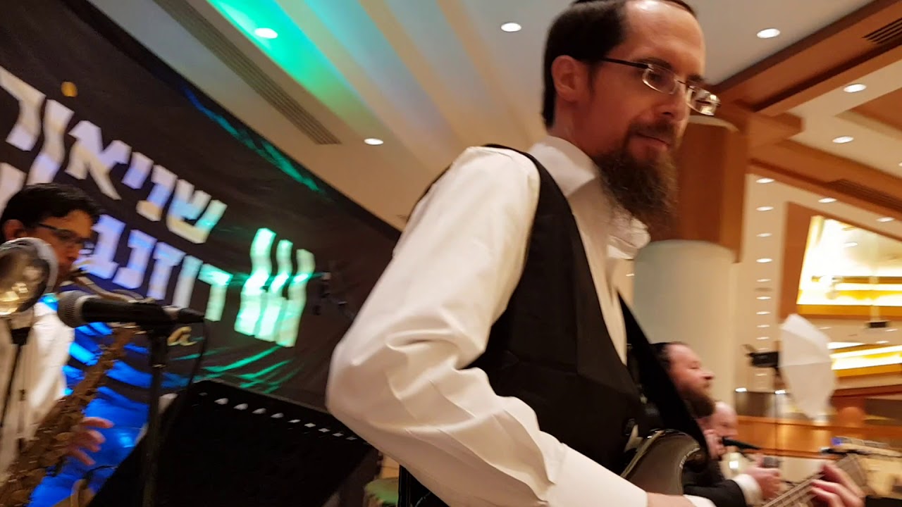 רולי דיקמן & שרוליק הרשטיק & שניאור רוזנבלום ותזמורתו בחתונה