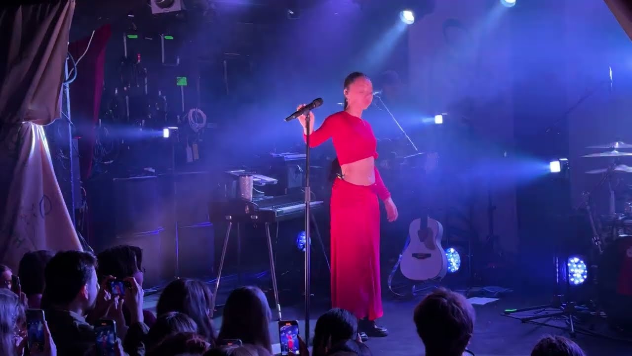 Griff - INTRO + Black hole @ Debaser 2024