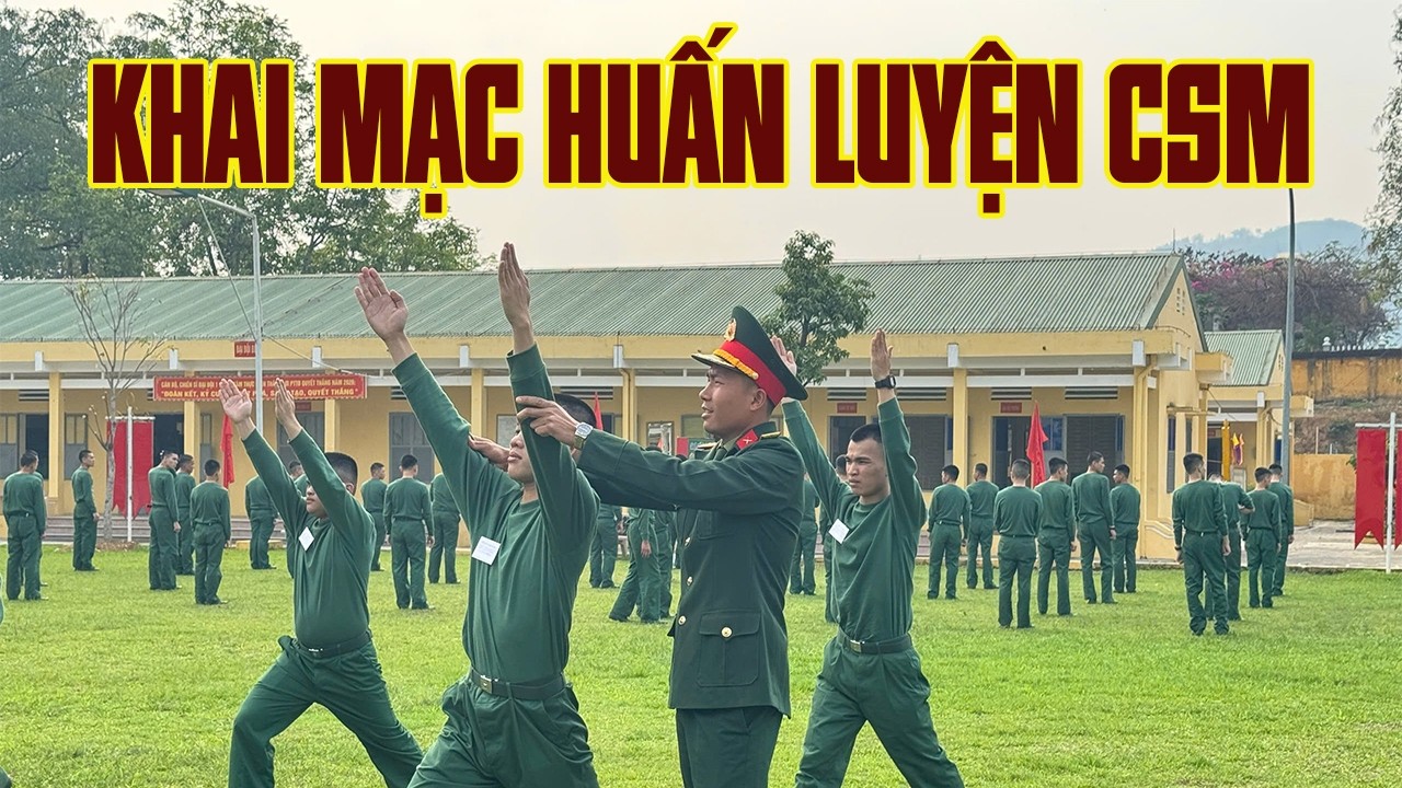 TOÀN CẢNH: Khai mạc huấn luyện chiến sĩ mới