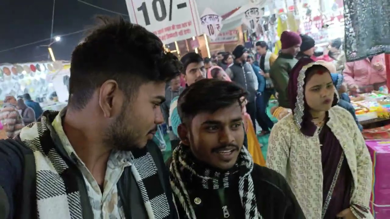   झांसी महोत्सव में दोस्तो के साथ एन्जॉय करते हु#vbloger #minivlog #shortvideo #vlog #vlogging  