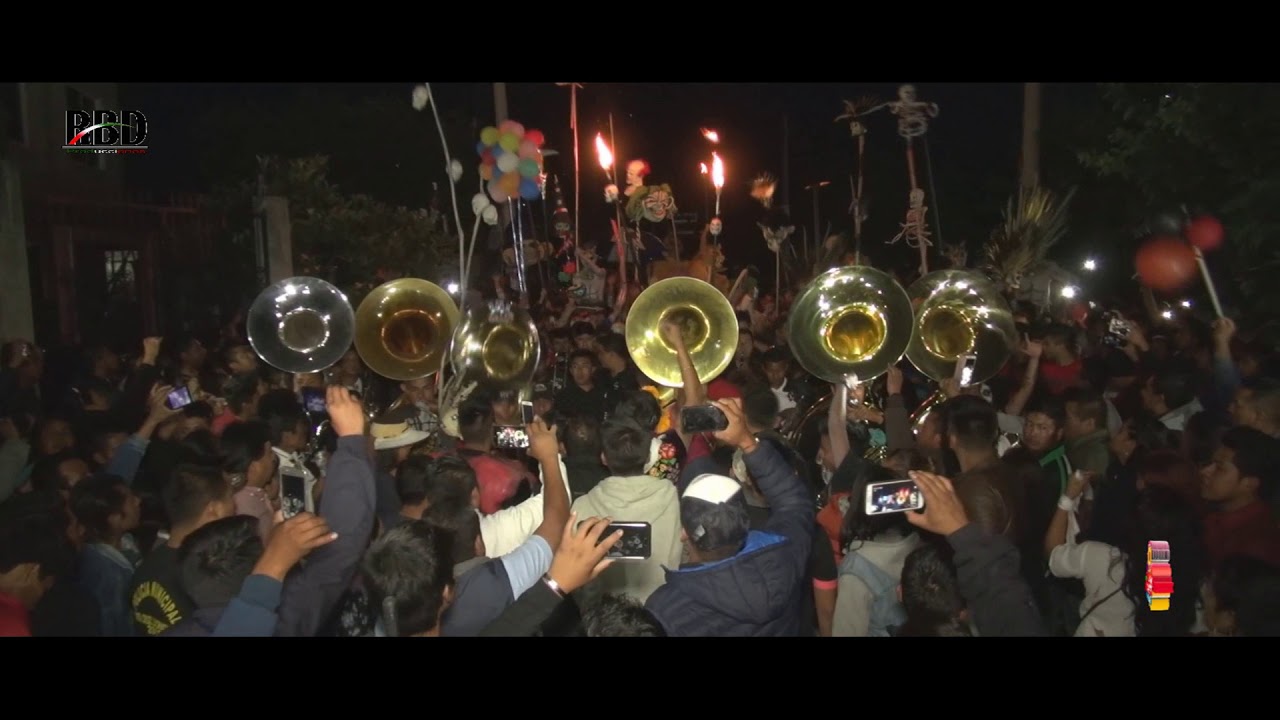 ¡¡¡ENCUENTRO!!! La Destructiva Banda Tromba Vs La estrellas del paci- Muerteada Lachixolana Oax 2017