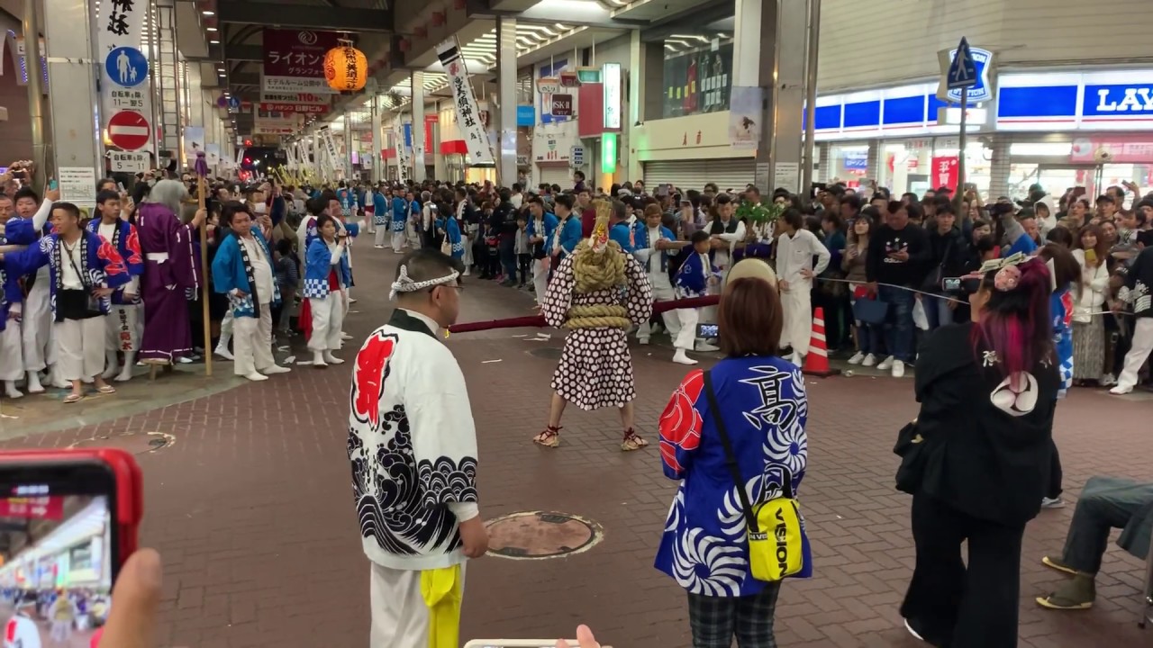 令和元年　呉小祭り　中通り