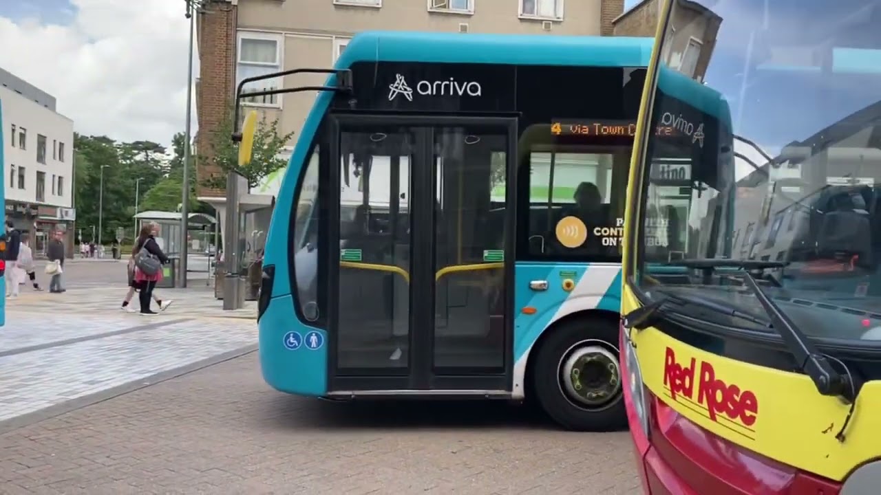 Buses in Hemel Hempstead June 2022